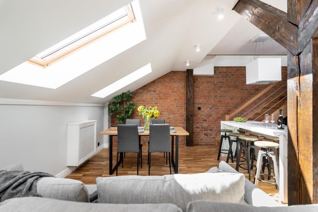 Riverside Premium Class Apartment - By Upstairs Краків Екстер'єр фото